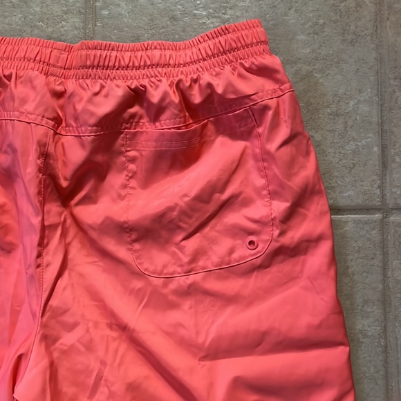 NWOT Nike Sportswear Men's Woven Shorts - Picture 5 of 7